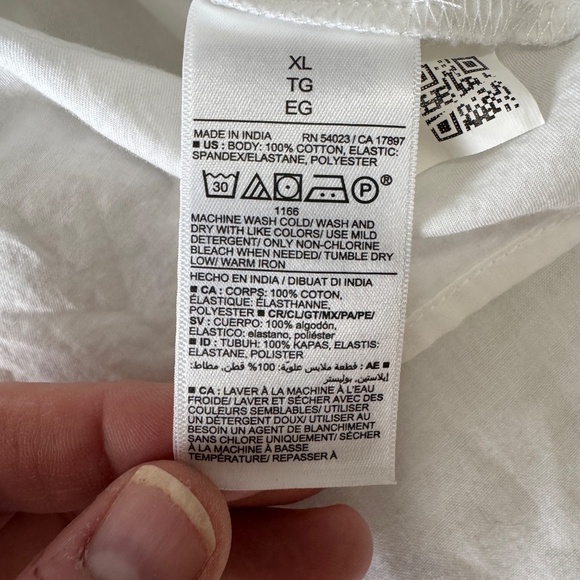 Old Navy Women's Puff Sleeve Smocked Wrap Tie Blouse White Size X-Large Tunic - Picture 9 of 11